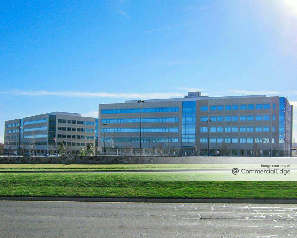 4850 & 4870 Stonecroft Blvd 4850 Stonecroft Blvd, Chantilly, VA